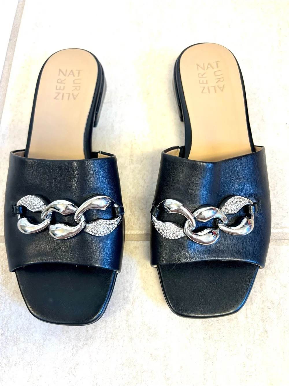 Naturalizer Angie 7M Womens Black Leather Dress Slide Sandals rhinestone chain